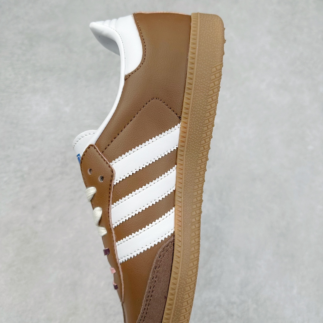 图片[7]-AD Original Samba OG 复古经典轻便板鞋 JI3216 这款桑巴鞋展示了高质量的工艺 带有装饰的超锁缝制和无缝的手感 柔软、柔软的皮革造型和标志性的3条纹完成了精致的外观 正规合身鞋带 鞋面上有绒面鞋垫 橡胶鞋底 享受正畸套筒软感 自50年代首次亮相以来就一直在赢得粉丝的青睐 尺码：36 36.5 37.5 38 38.5 39 40 40.5 41 42 42.5 43 44 44.5 45-选品中心