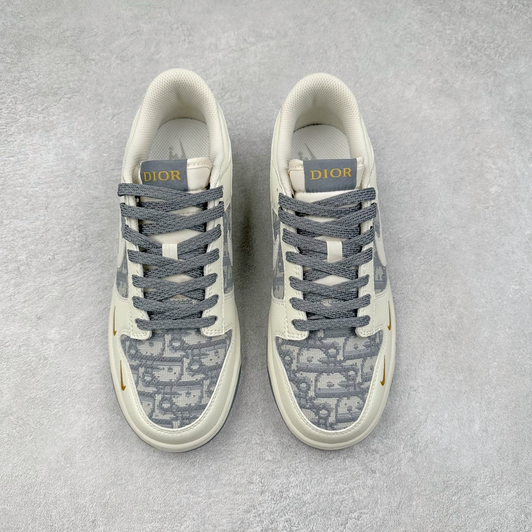 图片[2]-NK Dunk Low 定制配色 DM6868-043 大厂出品 极力推荐 原装头层材料 独家版型蒸餾加工帶來的是更好的视觉和脚感体验大厂纯原品质出货 清洁度 电绣工艺 皮料切割干净无任何毛边 细节完美 尺码：36 36.5 37.5 38 38.5 39 40 40.5 41 42 42.5 43 44 44.5 45 46 47.5-选品中心