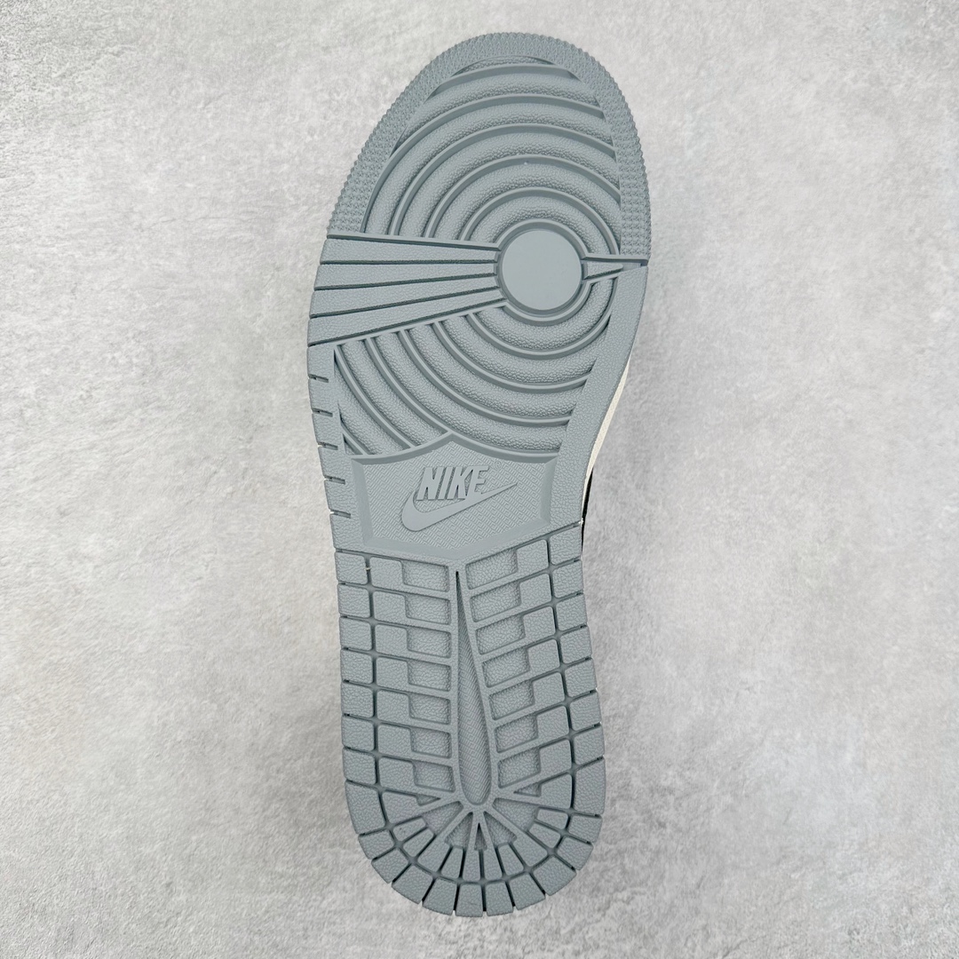 图片[9]-TS x Air Jordan AJ1 Low 倒钩低帮联名定制配色 XZ5158-002 原厂内置气垫魔块 A模大底 头层小牛皮 鞋舌AJ原厂专用牛津布+AJ专用反口珍珠布+原厂无杂质高弹内里海棉+特殊封边弹力鞋带 尺码：36 36.5 37.5 38 38.5 39 40 40.5 41 42 42.5 43 44 44.5 45 46 47.5-选品中心