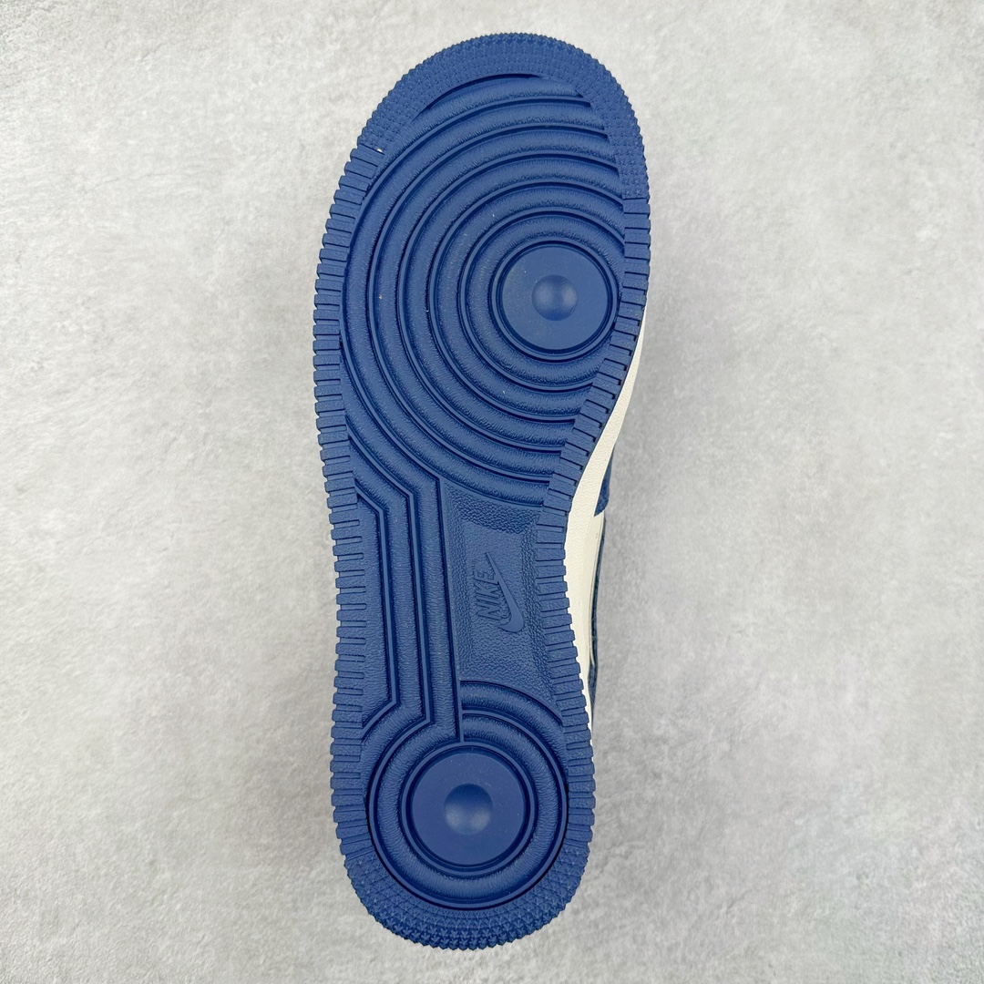 图片[9]-NK Air Force 1´07 Low 空军一号低帮百搭休闲运动板鞋 KK1988-032 柔软、弹性十足的缓震性能和出色的中底设计 横跨复古与现代的外型结合 造就出风靡全球 三十多年的Force 1 直到今天还深受青睐 尺码：36 36.5 37.5 38 38.5 39 40 40.5 41 42 42.5 43 44 44.5 45-选品中心