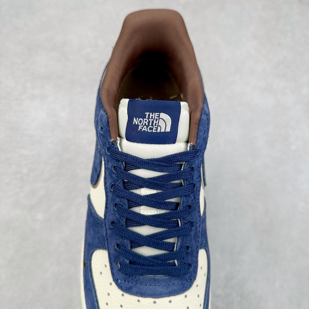 图片[5]-NK Air Force 1´07 Low 空军一号低帮百搭休闲运动板鞋 KK1988-032 柔软、弹性十足的缓震性能和出色的中底设计 横跨复古与现代的外型结合 造就出风靡全球 三十多年的Force 1 直到今天还深受青睐 尺码：36 36.5 37.5 38 38.5 39 40 40.5 41 42 42.5 43 44 44.5 45-选品中心