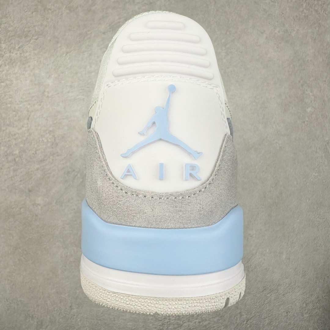 图片[8]-＃KZ神版 Air Jordan Legacy AJ312 复古篮球鞋 HQ1190-101 市场最强独一档产物 全套原纸板楦头开发 原厂大底磨具加持立体防滑纹理 原档数据后跟TPU子母扣魔术贴 原装可视Air Sole气垫 原汁原味最完美的312代版型 唯一正确鞋头趴度弧度高度鞋身腰线 进口港宝加持 后跟自然饱满 全鞋荧光划线卡点 追求极致完美 每一双都是工艺品 多重QC质检 超越公司货的品控标准 实实在在的免检产品 鞋身采用了皮革材质打造 横跨鞋面的魔术贴十分吸睛 侧面的Swoosh Logo的一部分被鞋面遮挡了一部分 颇具玩味 魔术贴上标有NK标识 而鞋舌上是Jordan的经典红色飞翼Logo 后跟和鞋底均采用了AJ3的设计 后跟上同样也使用了经典的爆裂纹图案 尺码：36 36.5 37.5 38 38.5 39 40 40.5 41 42 42.5 43 44 44.5 45 46 47.5-选品中心