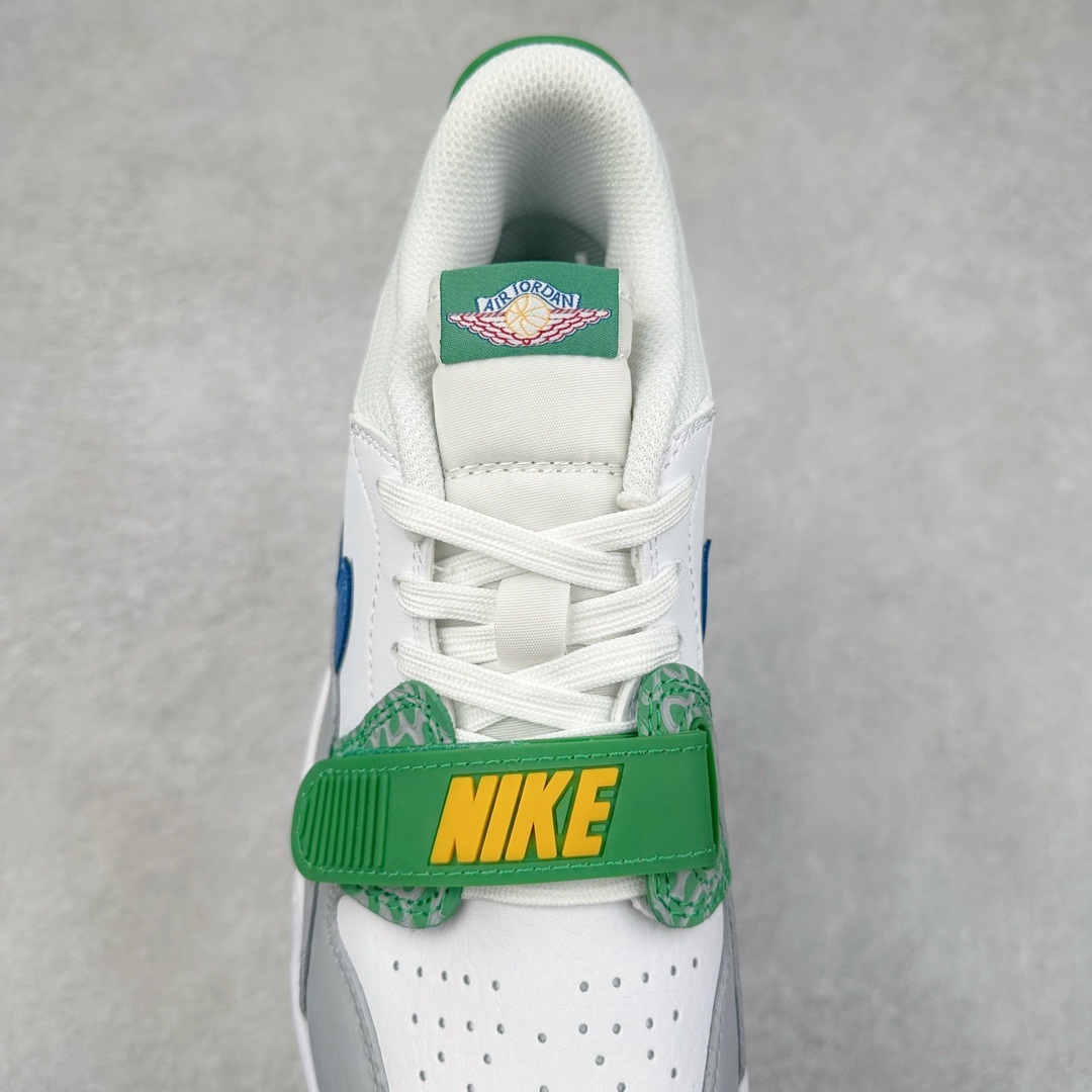 图片[5]-＃KZ神版 Air Jordan Legacy AJ312 复古篮球鞋 CD9054-140 市场最强独一档产物 全套原纸板楦头开发 原厂大底磨具加持立体防滑纹理 原档数据后跟TPU子母扣魔术贴 原装可视Air Sole气垫 原汁原味最完美的312代版型 唯一正确鞋头趴度弧度高度鞋身腰线 进口港宝加持 后跟自然饱满 全鞋荧光划线卡点 追求极致完美 每一双都是工艺品 多重QC质检 超越公司货的品控标准 实实在在的免检产品 鞋身采用了皮革材质打造 横跨鞋面的魔术贴十分吸睛 侧面的Swoosh Logo的一部分被鞋面遮挡了一部分 颇具玩味 魔术贴上标有NK标识 而鞋舌上是Jordan的经典红色飞翼Logo 后跟和鞋底均采用了AJ3的设计 后跟上同样也使用了经典的爆裂纹图案 尺码：36 36.5 37.5 38 38.5 39 40 40.5 41 42 42.5 43 44 44.5 45 46 47.5-选品中心