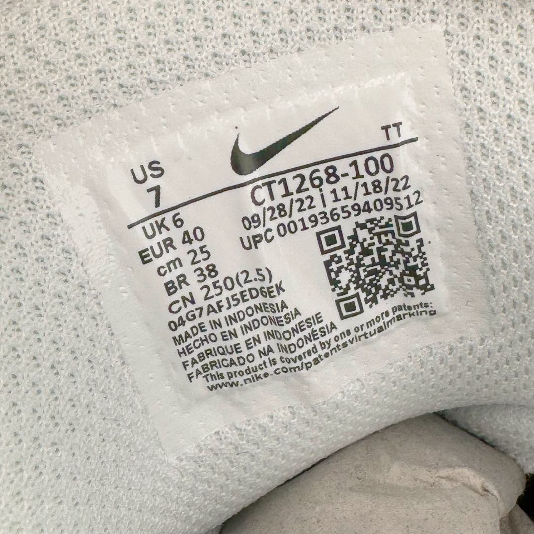 图片[11]-＃GX纯原 NK Air Max 95 复古减震气垫跑鞋 纯白 CT1268-100 经典重温 外单专供大厂出品 品质稳定 一百余色 终端操作 鞋款设计灵感源于人体构造 中底设计基于人体的脊柱构造 是整体设计的核心 尼龙孔眼代表了肋骨 而分层式面板和网眼象征着肌肉纤维和肉体组织 Air Max 95采用了两个独立的吹塑成型的Air-Sole单元 并首次在前掌使用可视化气垫设计 Swoosh logo夜当作一个 点符号放在了鞋子的后帮位置 20年的发展让 AIR MAX 95有了不同的故事 20年后再度面向世人的时候 焕然一新的面貌 让人有了另外一种清新脱俗的感觉 尺码：40 40.5 41 42 42.5 43 44 44.5 45 45.5 46 47.5 48.5-选品中心