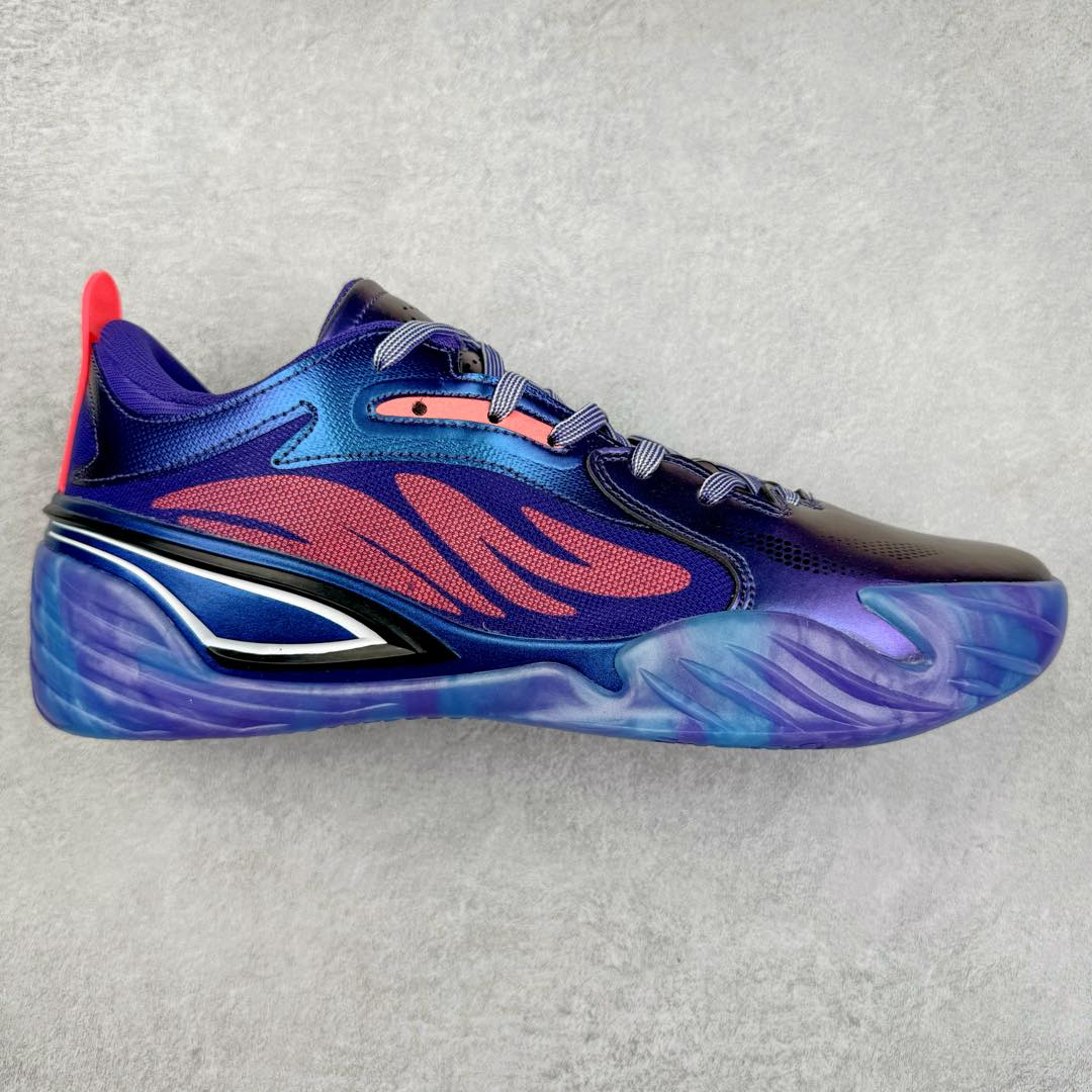 ＃K版纯原 PUMA All-Pro Nitro 彪马舒适耐磨低帮实战篮球鞋 鞋身材质运用轻质皮革、ULTRAWEAVE 高强度超轻工程编织网面与热熔材料共同构建。针对双脚的不同区域，科学合理的提供包裹、透气、轻量化的多项职责。造型方面给人以犀利凶猛的感觉。液态金属质感的轻质柔软皮革，搭配 ULTRAWEAVE 的动态织物区域，整双鞋的质感层次特别高级。既营造出动感写意的视觉轮廓，又释放出梦幻前卫的战斗气息，颜值绝对是当下球鞋圈 T0 级别的存在！科技方面，融合 PUMA 当前各类最尖端科技，更是「ELITE 精英版」的精华所在！作为 PUMA 首双搭载内嵌式可置换中底的篮球战靴，将 NITRO™ SQD FOAM 分区密度科技与下方 PWRPLATE 前叉形碳纤维板相结合。尺码：40 40.5 41 42 42.5 43 44 44.5 45 46-选品中心