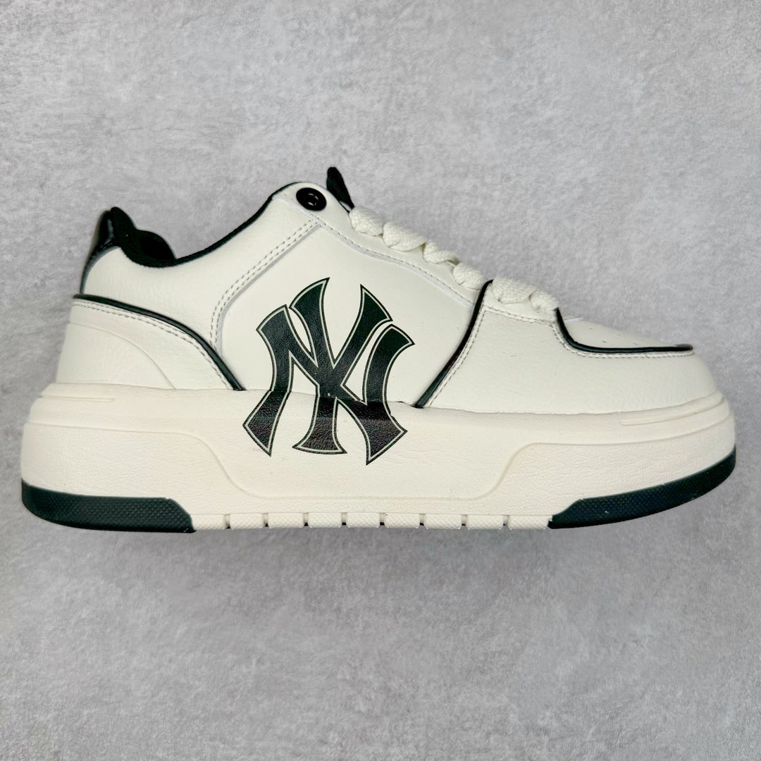 图片[2]-＃特价福利 MLB BigBall Chunky纽约洋基队增高复古风印花老爹鞋 MLB是韩国F&F旗下潮流服装品牌 拥有150年历史的经典传统 是街头文化和国际生活方式的领导者 MLB拥有包括男装、女装、童装、配饰在内的全品类服饰 提供覆盖各性别、各年龄层、From Head to Toe的穿搭装备 其产品结合了韩国的时尚造型与质感 展现了运动服饰也可以兼具时尚潮流的风格 在产品设计上 MLB不仅融合了美国职业棒球大联盟的各当家球队 更结合了棒球运动中的各个元素 复古风范自信控场 复古鞋型率先勾描独特的自我态度 在经典线条与时尚元素的精彩交织下刷新街头复古运动风潮 质感十足兼备卓越的舒适透气性能迎合夏日追求的自在脚感。尺码：36 37 38 39 40 41 42 43 44 45-选品中心