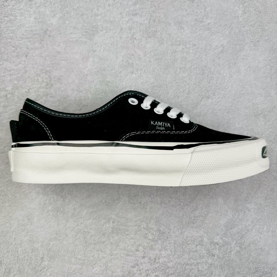 Madness x MIHARA YASUHIRO 三原康裕 鲨鱼嘴黑色麂皮款 鲨鱼嘴全麂皮出货‼️ 原鞋开模 原盒包装 正确版大底 Vulcanize Sneaker KAMIYA 一鞋难求 断货王 国内外炒成天价 尺码:35 36 36.5 37 38 38.5 39 40 40.5 41 42 42.5 43 44-选品中心