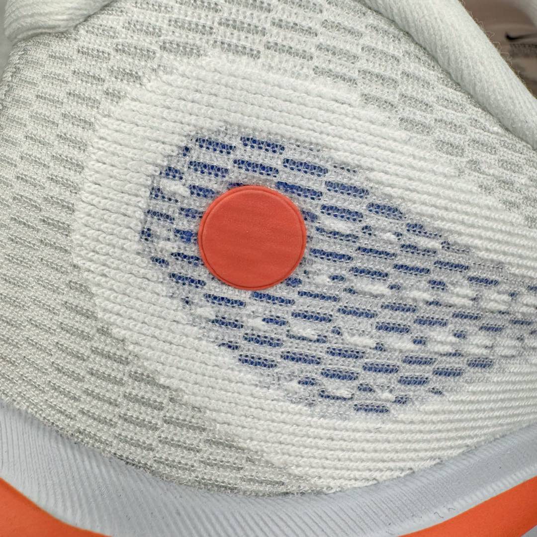 图片[16]-＃ZX纯原 NK Journey Run 旅程慢跑系列低帮轻质缓震休闲运动公路跑步鞋 HJ9290-085 采用科技织法轻盈织物合成鞋面材质 搭载柔软厚实ComfiRide 泡绵缓震组合外置防滑耐磨橡胶底片 穿上 Journey Run 公路跑步鞋 尽情畅跑 享受每一步的风景 搭载柔软厚实的 ComfiRide 泡绵缓震配置 助你征服充满挑战的路面 大步流星 微笑前行 该鞋款舒适非凡 让你爱不释脚 尺码：35.5 36 36.5 37.5 38 38.5 39 40 40.5 41 42 42.5 43 44 44.5 45-选品中心