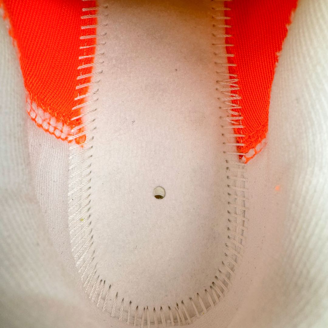 图片[10]-＃ZX纯原 NK Journey Run 旅程慢跑系列低帮轻质缓震休闲运动公路跑步鞋 FN0228-100 采用科技织法轻盈织物合成鞋面材质 搭载柔软厚实ComfiRide 泡绵缓震组合外置防滑耐磨橡胶底片 穿上 Journey Run 公路跑步鞋 尽情畅跑 享受每一步的风景 搭载柔软厚实的 ComfiRide 泡绵缓震配置 助你征服充满挑战的路面 大步流星 微笑前行 该鞋款舒适非凡 让你爱不释脚 尺码：35.5 36 36.5 37.5 38 38.5 39 40 40.5 41 42 42.5 43 44 44.5 45-选品中心