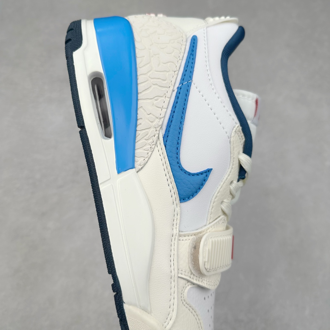 图片[6]-＃KZ神版 Air Jordan Legacy AJ312 复古篮球鞋 HM3709-141 市场最强独一档产物 全套原纸板楦头开发 原厂大底磨具加持立体防滑纹理 原档数据后跟TPU子母扣魔术贴 原装可视Air Sole气垫 原汁原味最完美的312代版型 唯一正确鞋头趴度弧度高度鞋身腰线 进口港宝加持 后跟自然饱满 全鞋荧光划线卡点 追求极致完美 每一双都是工艺品 多重QC质检 超越公司货的品控标准 实实在在的免检产品 鞋身采用了皮革材质打造 横跨鞋面的魔术贴十分吸睛 侧面的Swoosh Logo的一部分被鞋面遮挡了一部分 颇具玩味 魔术贴上标有NK标识 而鞋舌上是Jordan的经典红色飞翼Logo 后跟和鞋底均采用了AJ3的设计 后跟上同样也使用了经典的爆裂纹图案 尺码：36 36.5 37.5 38 38.5 39 40 40.5 41 42 42.5 43 44 44.5 45 46 47.5-选品中心