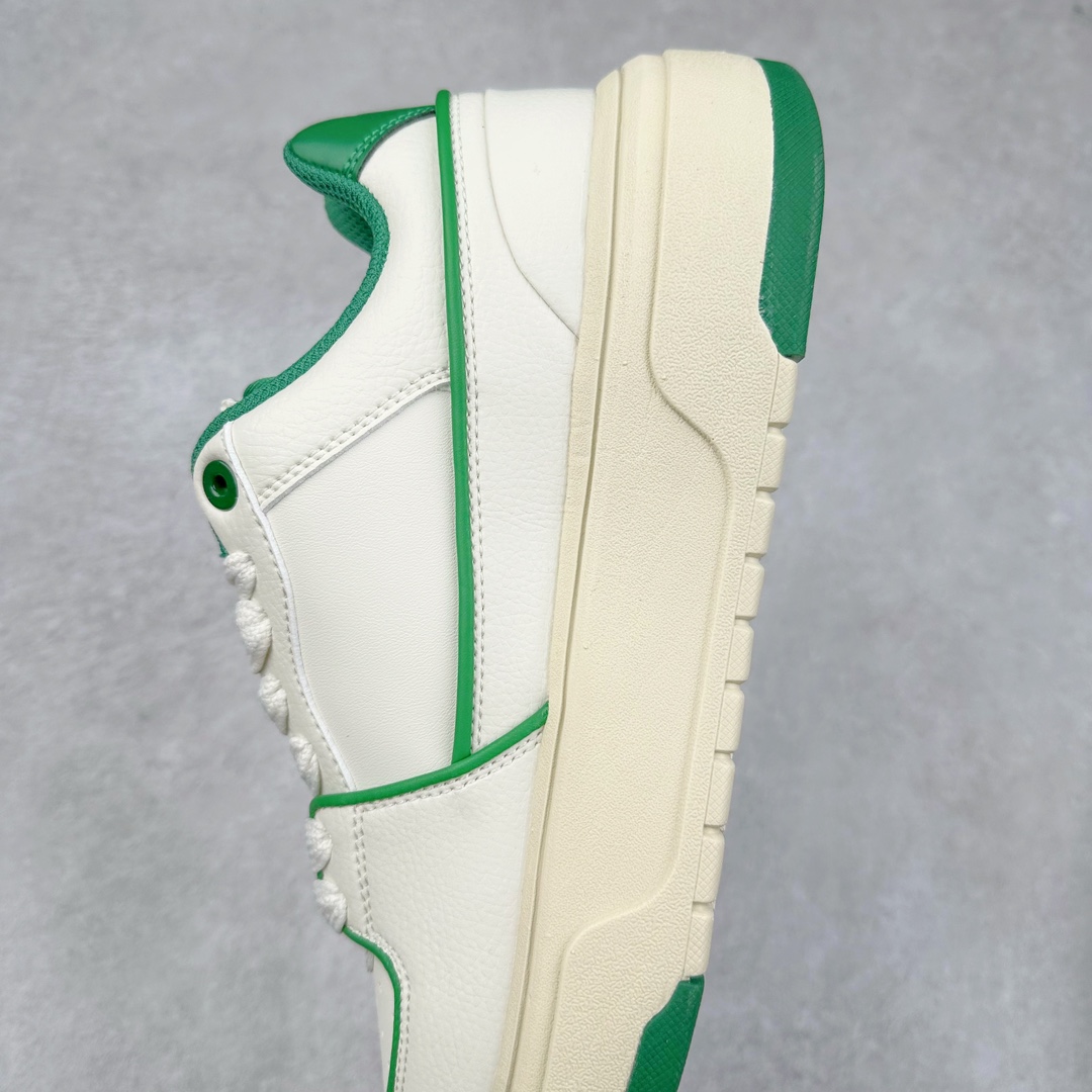 图片[7]-＃特价福利 MLB BigBall Chunky纽约洋基队增高复古风印花老爹鞋 MLB是韩国F&F旗下潮流服装品牌 拥有150年历史的经典传统 是街头文化和国际生活方式的领导者 MLB拥有包括男装、女装、童装、配饰在内的全品类服饰 提供覆盖各性别、各年龄层、From Head to Toe的穿搭装备 其产品结合了韩国的时尚造型与质感 展现了运动服饰也可以兼具时尚潮流的风格 在产品设计上 MLB不仅融合了美国职业棒球大联盟的各当家球队 更结合了棒球运动中的各个元素 复古风范自信控场 复古鞋型率先勾描独特的自我态度 在经典线条与时尚元素的精彩交织下刷新街头复古运动风潮 质感十足兼备卓越的舒适透气性能迎合夏日追求的自在脚感。尺码：36 37 38 39 40 41 42 43 44 45-选品中心