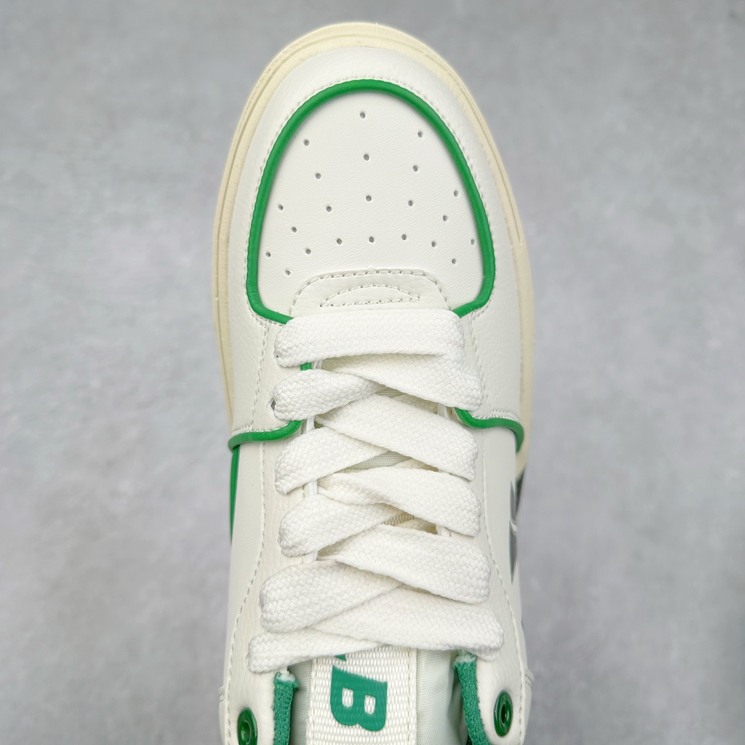 图片[4]-＃特价福利 MLB BigBall Chunky纽约洋基队增高复古风印花老爹鞋 MLB是韩国F&F旗下潮流服装品牌 拥有150年历史的经典传统 是街头文化和国际生活方式的领导者 MLB拥有包括男装、女装、童装、配饰在内的全品类服饰 提供覆盖各性别、各年龄层、From Head to Toe的穿搭装备 其产品结合了韩国的时尚造型与质感 展现了运动服饰也可以兼具时尚潮流的风格 在产品设计上 MLB不仅融合了美国职业棒球大联盟的各当家球队 更结合了棒球运动中的各个元素 复古风范自信控场 复古鞋型率先勾描独特的自我态度 在经典线条与时尚元素的精彩交织下刷新街头复古运动风潮 质感十足兼备卓越的舒适透气性能迎合夏日追求的自在脚感。尺码：36 37 38 39 40 41 42 43 44 45-选品中心