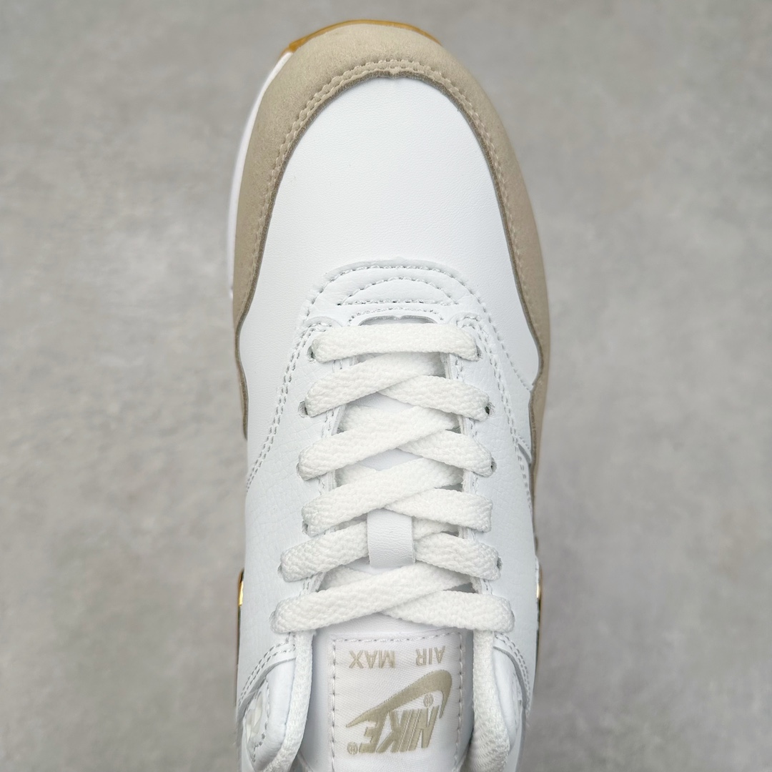 图片[4]-NK Air Max 1 初代复古气垫慢跑鞋 AA0512-100 由Tinker Hatfeld和Mark Parker在1987年设计 灵感来自于巴黎蓬皮杜中心 在参观了蓬皮杜中心之后提出了Air Max的标志性开窗可视气垫的理念 并将其实际开发成功 是NK史上第一双可视气垫跑鞋 凭借着Air Max气垫带来的舒适脚感和鞋面面料上的不断精进才使得Air Max 1在现如今都是复古慢跑鞋的首选 深厚的历史渊源 独特的流线形设计 极为复古的外观使得它深受鞋迷的喜爱 尺码：36 36.5 37.5 38 38.5 39 40 40.5 41 42 42.5 43 44 44.5 45-选品中心