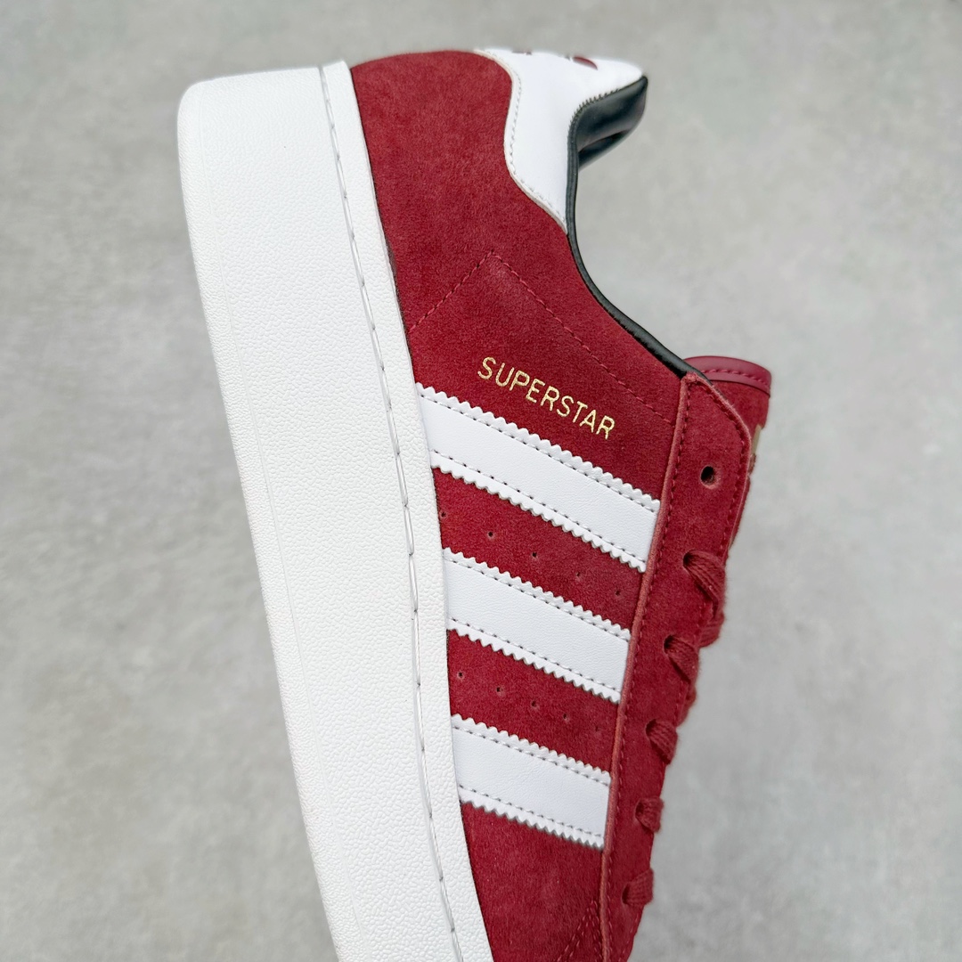图片[6]-＃特价福利 AD Originals Superstar 经典复古贝壳头厚底板鞋 IE9872 诞生于1969年 是第一双将全皮面鞋 身与橡胶鞋头结合在一起的低帮篮球鞋 Superstar最开始 是作为高帮篮球鞋Pro Model的低帮版本而出现的 但因为其独特和醒目的橡胶鞋头造型而让大家熟知 被大家形象地称为\\\”shelltoe\\\”贝壳头 在70年代的美国职业篮球场上 接近3/4的NBA球员都将这双Superstar作为场上用鞋 80年代之后 经过不断的改良和发展 Superstar逐渐成为横跨时装、音乐、街头文化、休闲和运动等各大领域的时尚潮鞋 尺码：35.5 36 36.5 37 38 38.5 39 40 40.5 41 42 42.5 43 44 44.5 45-选品中心