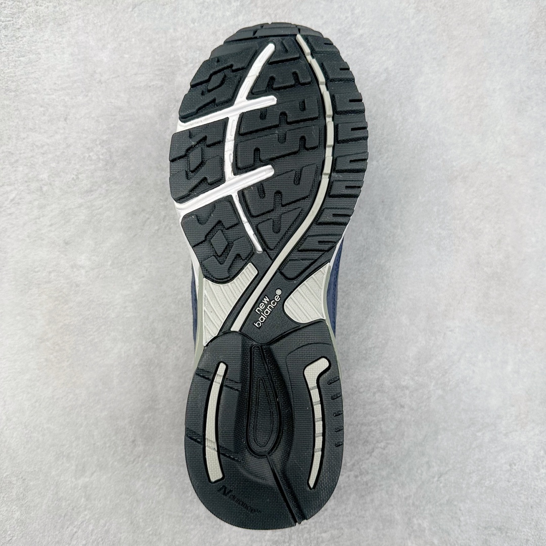 图片[9]-＃K版纯原 New Balance 新百伦NB993总统复古慢跑鞋 鞋身以网眼鞋面结合同色系优质麂皮革构成，鞋舌处点缀 New Balance Made In USA 同色系刺绣标识，彰显鞋款身份。鞋侧点缀银色 \\\”993\\\” 字样，丰富鞋身设计的同时，构建时尚外观。鞋款搭载 ABZORB 缓震系统，通过缓冲和抗压性的结合来吸收冲击力，舒适功能升级。同时搭配泛黄做旧中底，打造丰富层次感，缔造出色复古韵味。尺码：36 37 37.5 38 38.5 39 40 40.5 41.5 42 42.5 43 44 44.5 45-选品中心