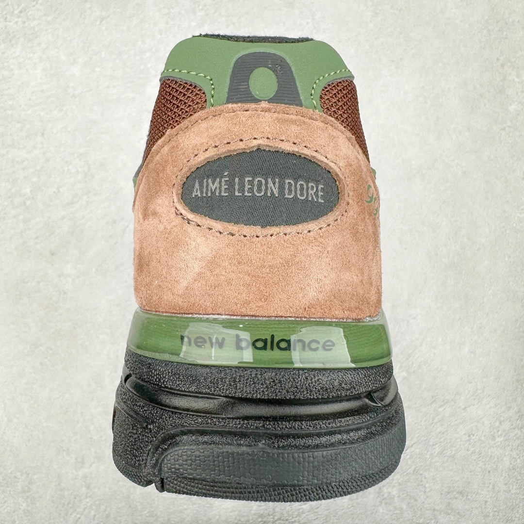 图片[8]-＃K版纯原 New Balance 新百伦NB993总统复古慢跑鞋 鞋身以网眼鞋面结合同色系优质麂皮革构成，鞋舌处点缀 New Balance Made In USA 同色系刺绣标识，彰显鞋款身份。鞋侧点缀银色 \\\”993\\\” 字样，丰富鞋身设计的同时，构建时尚外观。鞋款搭载 ABZORB 缓震系统，通过缓冲和抗压性的结合来吸收冲击力，舒适功能升级。同时搭配泛黄做旧中底，打造丰富层次感，缔造出色复古韵味。尺码：36 37 37.5 38 38.5 39 40 40.5 41.5 42 42.5 43 44 44.5 45-选品中心