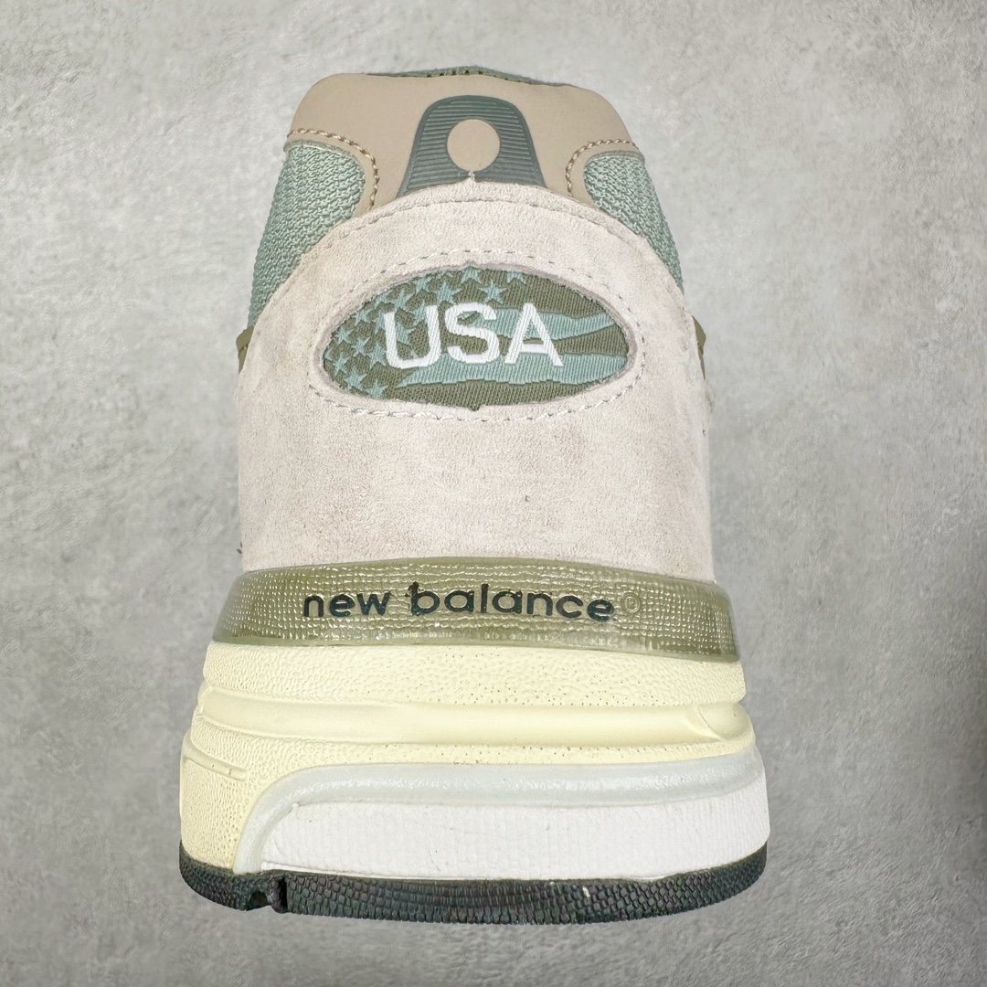 图片[8]-＃K版纯原 New Balance 新百伦NB993总统复古慢跑鞋 鞋身以网眼鞋面结合同色系优质麂皮革构成，鞋舌处点缀 New Balance Made In USA 同色系刺绣标识，彰显鞋款身份。鞋侧点缀银色 \\\”993\\\” 字样，丰富鞋身设计的同时，构建时尚外观。鞋款搭载 ABZORB 缓震系统，通过缓冲和抗压性的结合来吸收冲击力，舒适功能升级。同时搭配泛黄做旧中底，打造丰富层次感，缔造出色复古韵味。尺码：36 37 37.5 38 38.5 39 40 40.5 41.5 42 42.5 43 44 44.5 45-选品中心