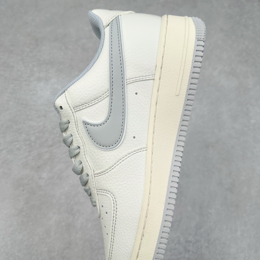 图片[7]-NK Air Force 1´07 Low 空军一号低帮百搭休闲运动板鞋 DM6688-008 柔软、弹性十足的缓震性能和出色的中底设计 横跨复古与现代的外型结合 造就出风靡全球 三十多年的Force 1 直到今天还深受青睐 尺码：36 36.5 37.5 38 38.5 39 40 40.5 41 42 42.5 43 44 44.5 45-选品中心