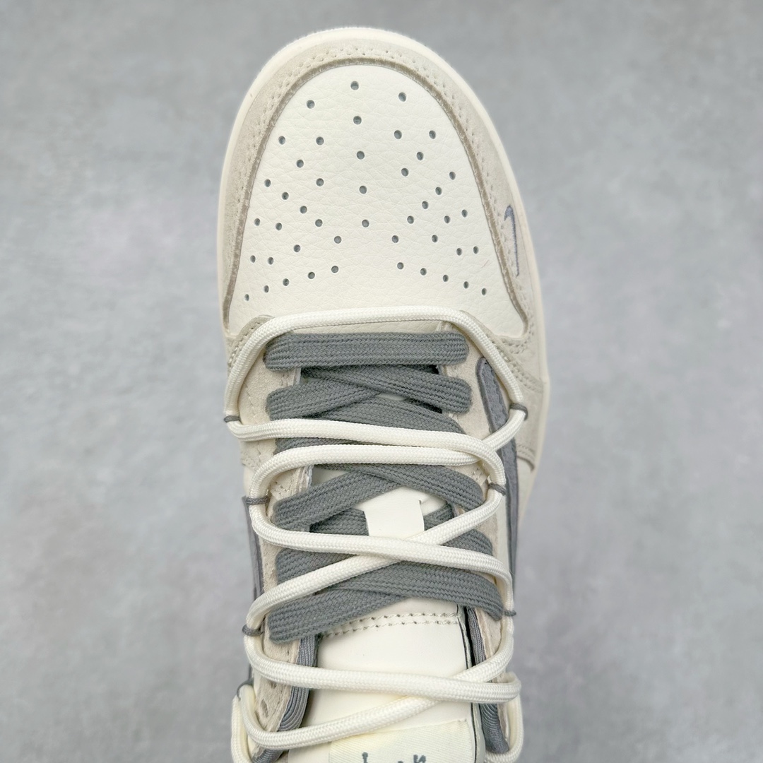 图片[4]-TS x Air Jordan AJ1 Low 倒钩低帮联名定制配色 DM9288-004 原厂内置气垫魔块 A模大底 头层小牛皮 鞋舌AJ原厂专用牛津布+AJ专用反口珍珠布+原厂无杂质高弹内里海棉+特殊封边弹力鞋带 尺码：36 36.5 37.5 38 38.5 39 40 40.5 41 42 42.5 43 44 44.5 45 46 47.5-选品中心