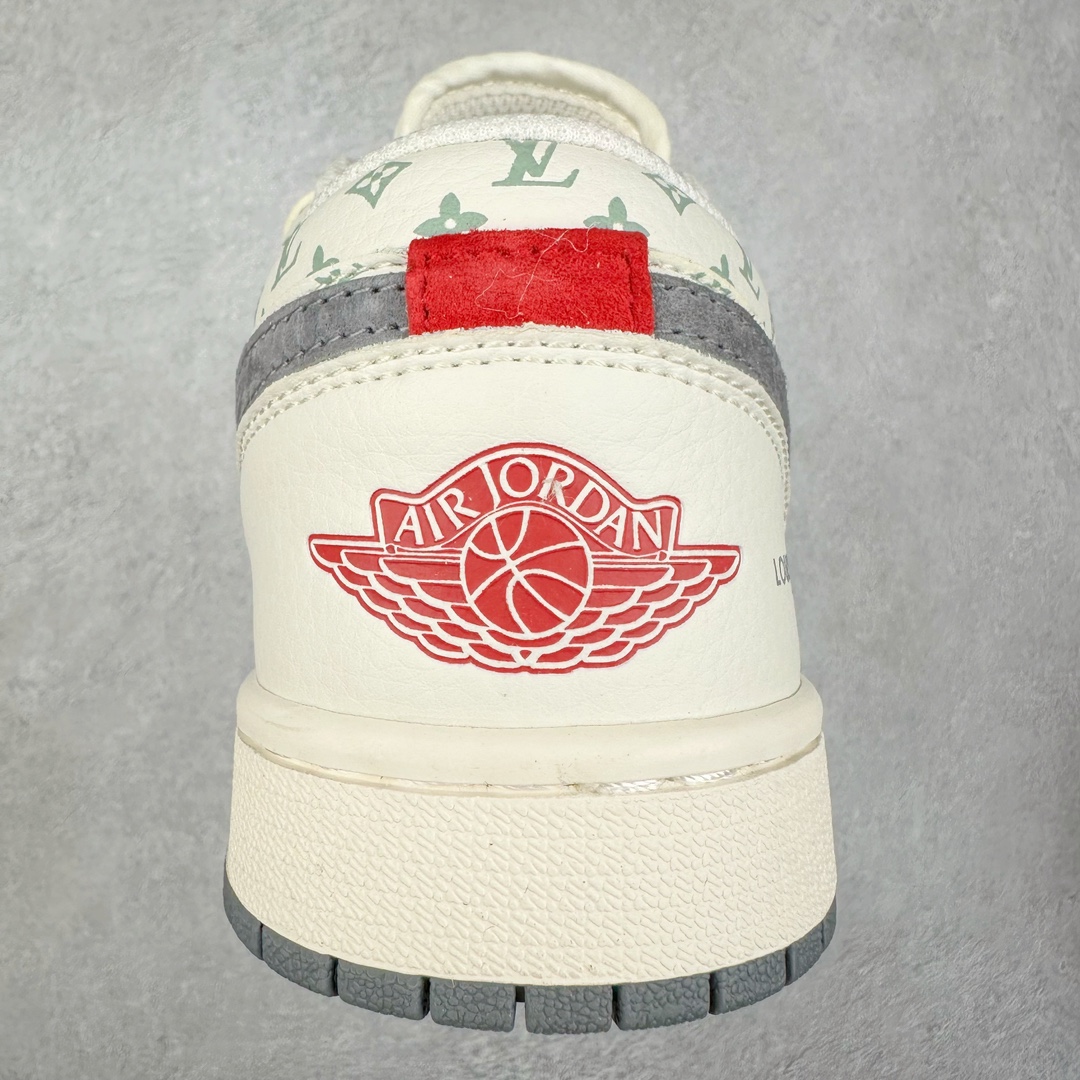 图片[8]-Air Jordan AJ1 Low 低帮系列定制配色WG8850-010 原厂内置气垫魔块 A模大底 头层小牛皮 鞋舌AJ原厂专用牛津布+AJ专用反口珍珠布+原厂无杂质高弹内里海棉+特殊封边弹力鞋带 尺码：36 36.5 37.5 38 38.5 39 40 40.5 41 42 42.5 43 44 44.5 45 46-选品中心