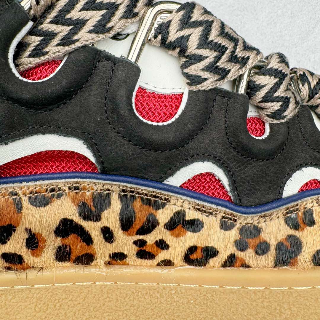 图片[13]-＃GD广顶 Lanvin Leather Curb Sneakers浪凡面包鞋 Leather是一款灵感源自90年代的运动鞋 设计自信 尺寸夸张 这款鞋由纳帕小牛皮、翻毛皮和网眼布制成 圆润的外形、加垫的鞋舌和弯曲的金属孔眼使这款精心打造的鞋格外舒适 尺码：35 36 37 38 39 40 41 42 43 44 45 46-选品中心