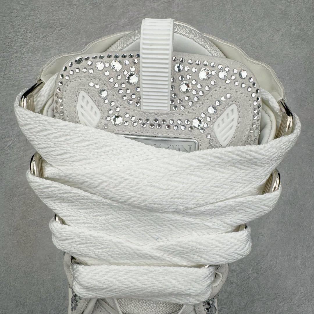 图片[5]-＃GD广顶 Lanvin Leather Curb Sneakers浪凡面包鞋 Leather是一款灵感源自90年代的运动鞋 设计自信 尺寸夸张 这款鞋由纳帕小牛皮、翻毛皮和网眼布制成 圆润的外形、加垫的鞋舌和弯曲的金属孔眼使这款精心打造的鞋格外舒适 尺码：35 36 37 38 39 40 41 42 43 44 45 46-选品中心