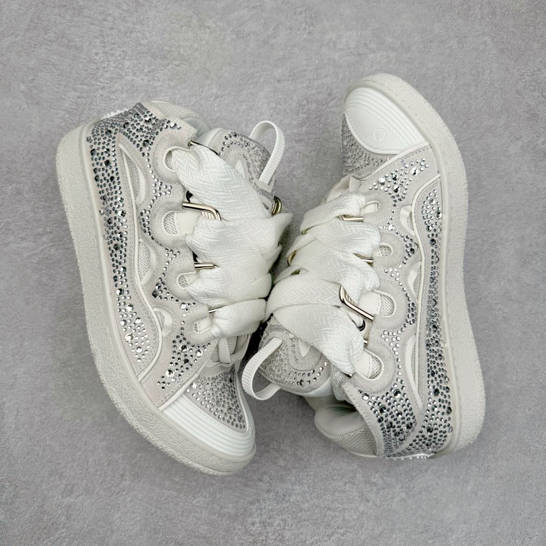 图片[3]-＃GD广顶 Lanvin Leather Curb Sneakers浪凡面包鞋 Leather是一款灵感源自90年代的运动鞋 设计自信 尺寸夸张 这款鞋由纳帕小牛皮、翻毛皮和网眼布制成 圆润的外形、加垫的鞋舌和弯曲的金属孔眼使这款精心打造的鞋格外舒适 尺码：35 36 37 38 39 40 41 42 43 44 45 46-选品中心