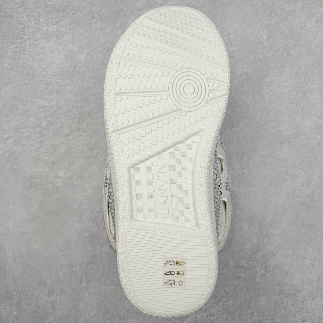 图片[9]-＃GD广顶 Lanvin Leather Curb Sneakers浪凡面包鞋 Leather是一款灵感源自90年代的运动鞋 设计自信 尺寸夸张 这款鞋由纳帕小牛皮、翻毛皮和网眼布制成 圆润的外形、加垫的鞋舌和弯曲的金属孔眼使这款精心打造的鞋格外舒适 尺码：35 36 37 38 39 40 41 42 43 44 45 46-选品中心