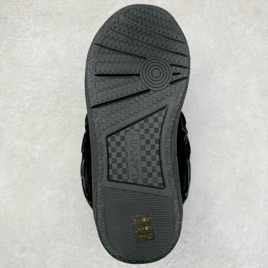 图片[9]-＃GD广顶 Lanvin Leather Curb Sneakers浪凡面包鞋 Leather是一款灵感源自90年代的运动鞋 设计自信 尺寸夸张 这款鞋由纳帕小牛皮、翻毛皮和网眼布制成 圆润的外形、加垫的鞋舌和弯曲的金属孔眼使这款精心打造的鞋格外舒适 尺码：35 36 37 38 39 40 41 42 43 44 45 46-选品中心