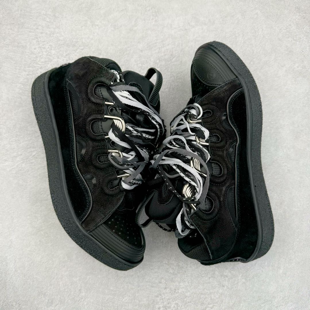 图片[3]-＃GD广顶 Lanvin Leather Curb Sneakers浪凡面包鞋 Leather是一款灵感源自90年代的运动鞋 设计自信 尺寸夸张 这款鞋由纳帕小牛皮、翻毛皮和网眼布制成 圆润的外形、加垫的鞋舌和弯曲的金属孔眼使这款精心打造的鞋格外舒适 尺码：35 36 37 38 39 40 41 42 43 44 45 46-选品中心