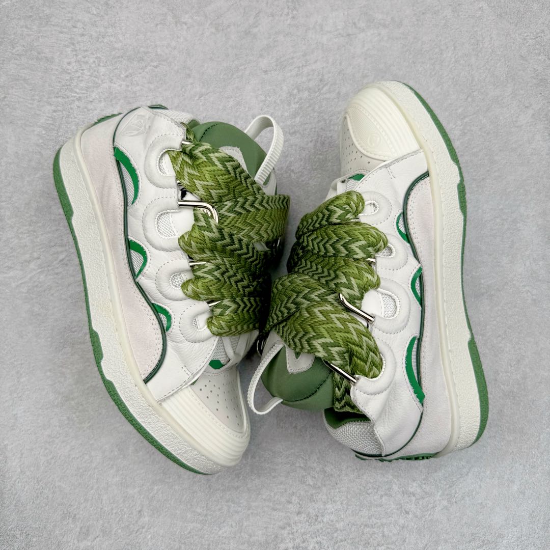 图片[3]-＃GD广顶 Lanvin Leather Curb Sneakers浪凡面包鞋 Leather是一款灵感源自90年代的运动鞋 设计自信 尺寸夸张 这款鞋由纳帕小牛皮、翻毛皮和网眼布制成 圆润的外形、加垫的鞋舌和弯曲的金属孔眼使这款精心打造的鞋格外舒适 尺码：35 36 37 38 39 40 41 42 43 44 45 46-选品中心