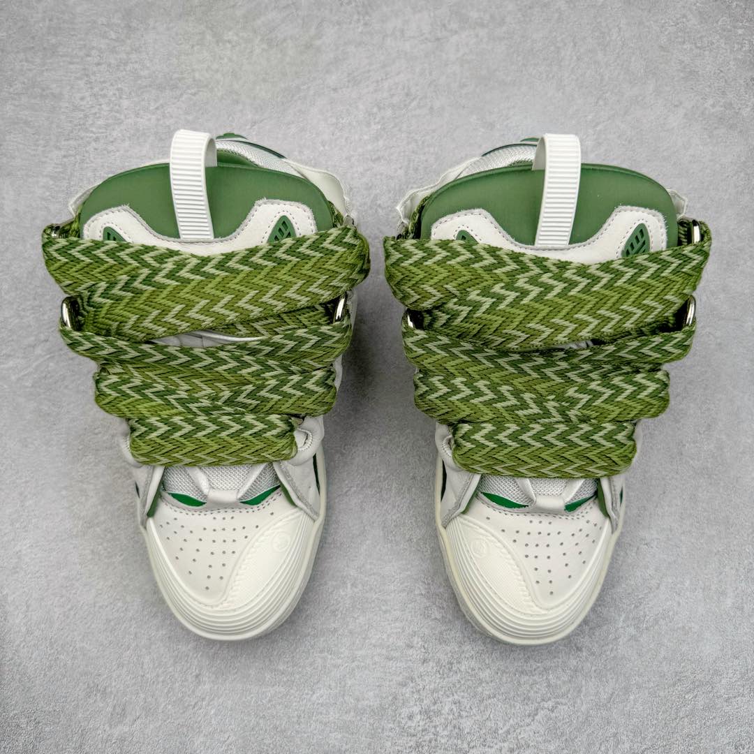 图片[2]-＃GD广顶 Lanvin Leather Curb Sneakers浪凡面包鞋 Leather是一款灵感源自90年代的运动鞋 设计自信 尺寸夸张 这款鞋由纳帕小牛皮、翻毛皮和网眼布制成 圆润的外形、加垫的鞋舌和弯曲的金属孔眼使这款精心打造的鞋格外舒适 尺码：35 36 37 38 39 40 41 42 43 44 45 46-选品中心