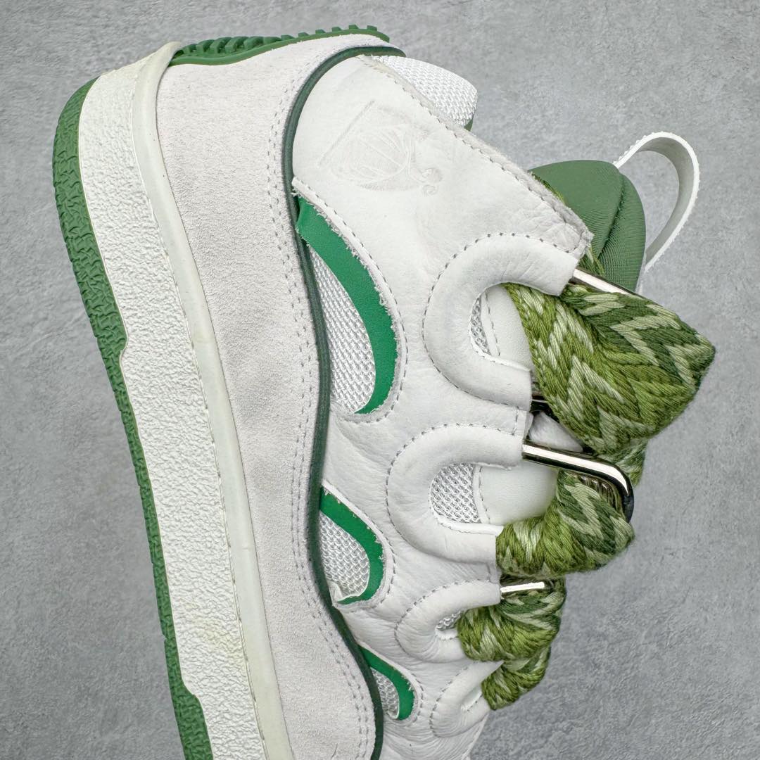 图片[6]-＃GD广顶 Lanvin Leather Curb Sneakers浪凡面包鞋 Leather是一款灵感源自90年代的运动鞋 设计自信 尺寸夸张 这款鞋由纳帕小牛皮、翻毛皮和网眼布制成 圆润的外形、加垫的鞋舌和弯曲的金属孔眼使这款精心打造的鞋格外舒适 尺码：35 36 37 38 39 40 41 42 43 44 45 46-选品中心