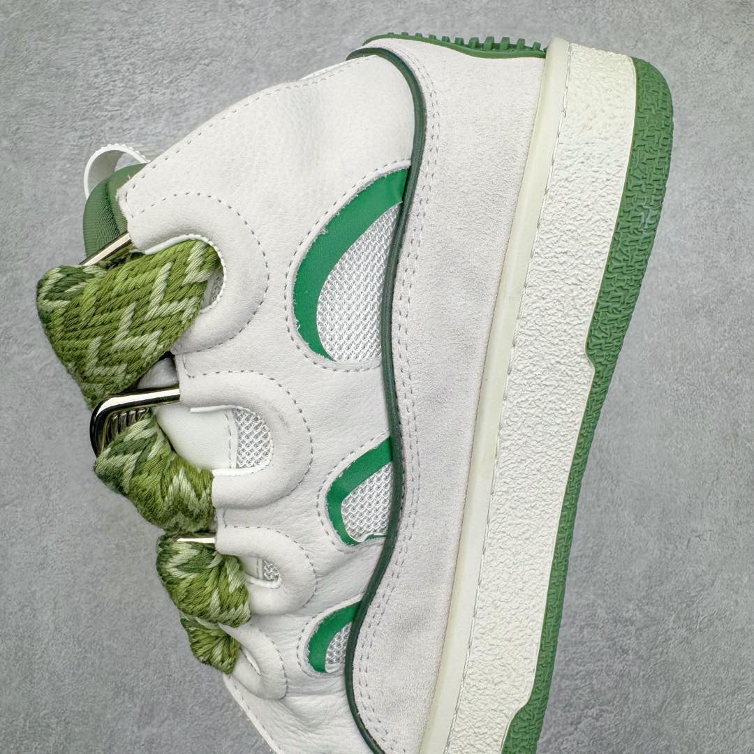 图片[7]-＃GD广顶 Lanvin Leather Curb Sneakers浪凡面包鞋 Leather是一款灵感源自90年代的运动鞋 设计自信 尺寸夸张 这款鞋由纳帕小牛皮、翻毛皮和网眼布制成 圆润的外形、加垫的鞋舌和弯曲的金属孔眼使这款精心打造的鞋格外舒适 尺码：35 36 37 38 39 40 41 42 43 44 45 46-选品中心