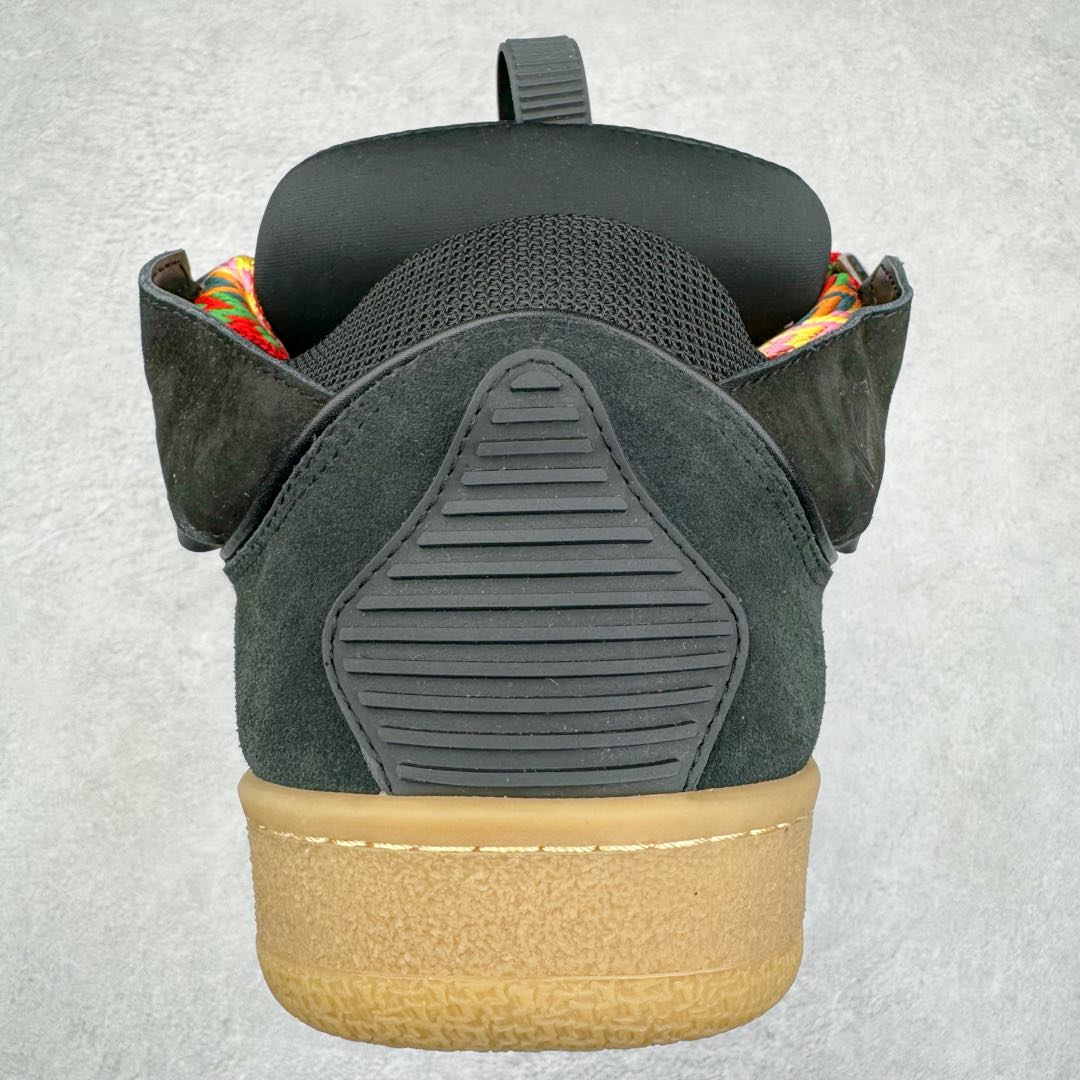 图片[8]-＃GD广顶 Lanvin Leather Curb Sneakers浪凡面包鞋 Leather是一款灵感源自90年代的运动鞋 设计自信 尺寸夸张 这款鞋由纳帕小牛皮、翻毛皮和网眼布制成 圆润的外形、加垫的鞋舌和弯曲的金属孔眼使这款精心打造的鞋格外舒适 尺码：35 36 37 38 39 40 41 42 43 44 45 46-选品中心