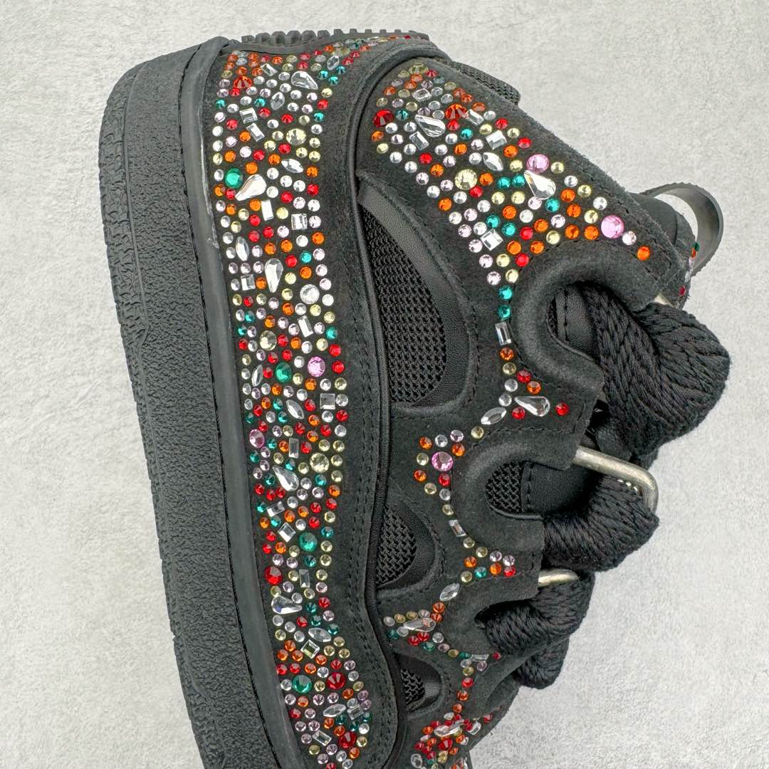 图片[6]-＃GD广顶 Lanvin Leather Curb Sneakers浪凡面包鞋 Leather是一款灵感源自90年代的运动鞋 设计自信 尺寸夸张 这款鞋由纳帕小牛皮、翻毛皮和网眼布制成 圆润的外形、加垫的鞋舌和弯曲的金属孔眼使这款精心打造的鞋格外舒适 尺码：35 36 37 38 39 40 41 42 43 44 45 46-选品中心