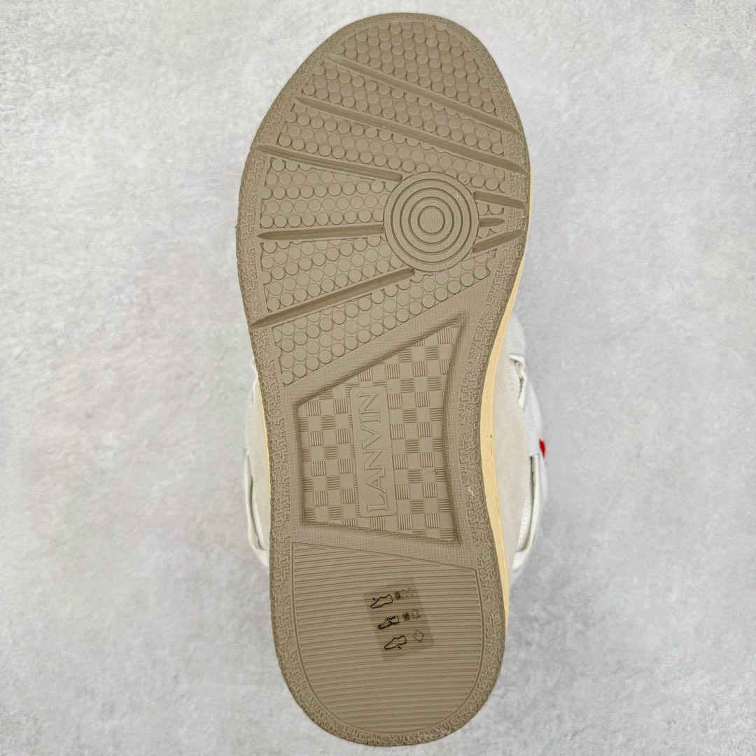 图片[9]-＃GD广顶 Lanvin Leather Curb Sneakers浪凡面包鞋 Leather是一款灵感源自90年代的运动鞋 设计自信 尺寸夸张 这款鞋由纳帕小牛皮、翻毛皮和网眼布制成 圆润的外形、加垫的鞋舌和弯曲的金属孔眼使这款精心打造的鞋格外舒适 尺码：35 36 37 38 39 40 41 42 43 44 45 46-选品中心