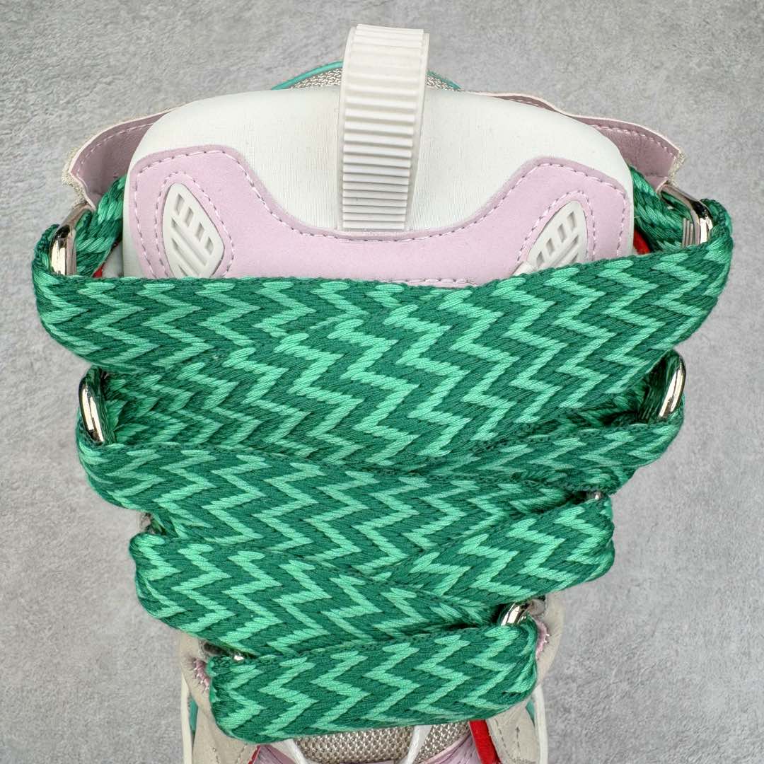 图片[5]-＃GD广顶 Lanvin Leather Curb Sneakers浪凡面包鞋 Leather是一款灵感源自90年代的运动鞋 设计自信 尺寸夸张 这款鞋由纳帕小牛皮、翻毛皮和网眼布制成 圆润的外形、加垫的鞋舌和弯曲的金属孔眼使这款精心打造的鞋格外舒适 尺码：35 36 37 38 39 40 41 42 43 44 45 46-选品中心