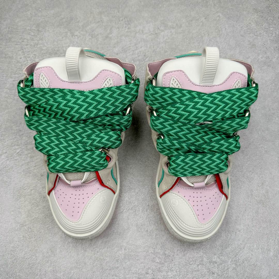 图片[2]-＃GD广顶 Lanvin Leather Curb Sneakers浪凡面包鞋 Leather是一款灵感源自90年代的运动鞋 设计自信 尺寸夸张 这款鞋由纳帕小牛皮、翻毛皮和网眼布制成 圆润的外形、加垫的鞋舌和弯曲的金属孔眼使这款精心打造的鞋格外舒适 尺码：35 36 37 38 39 40 41 42 43 44 45 46-选品中心