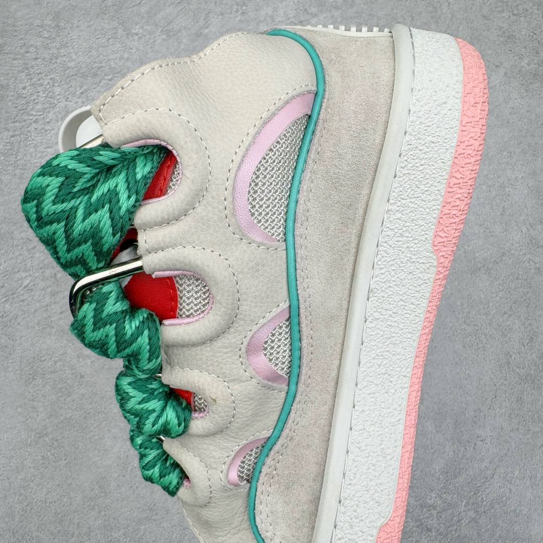 图片[7]-＃GD广顶 Lanvin Leather Curb Sneakers浪凡面包鞋 Leather是一款灵感源自90年代的运动鞋 设计自信 尺寸夸张 这款鞋由纳帕小牛皮、翻毛皮和网眼布制成 圆润的外形、加垫的鞋舌和弯曲的金属孔眼使这款精心打造的鞋格外舒适 尺码：35 36 37 38 39 40 41 42 43 44 45 46-选品中心