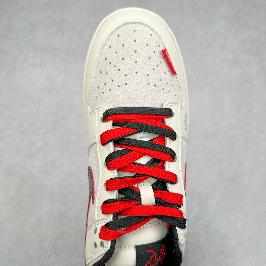 图片[4]-NK Dunk Low 定制配色 CH8311-232 大厂出品 极力推荐 原装头层材料 独家版型蒸餾加工帶來的是更好的视觉和脚感体验大厂纯原品质出货 清洁度 电绣工艺 皮料切割干净无任何毛边 细节完美 尺码：36 36.5 37.5 38 38.5 39 40 40.5 41 42 42.5 43 44 44.5 45 46 47.5-选品中心