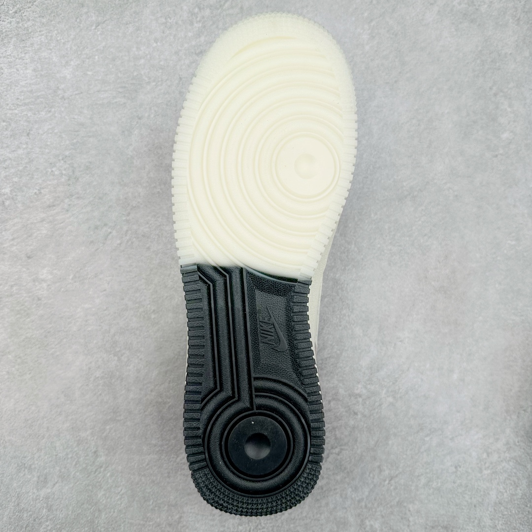 图片[9]-NK Air Force 1´07 Low 空军一号低帮百搭休闲运动板鞋 CH6336-517 柔软、弹性十足的缓震性能和出色的中底设计 横跨复古与现代的外型结合 造就出风靡全球 三十多年的Force 1 直到今天还深受青睐 尺码：36 36.5 37.5 38 38.5 39 40 40.5 41 42 42.5 43 44 44.5 45-选品中心