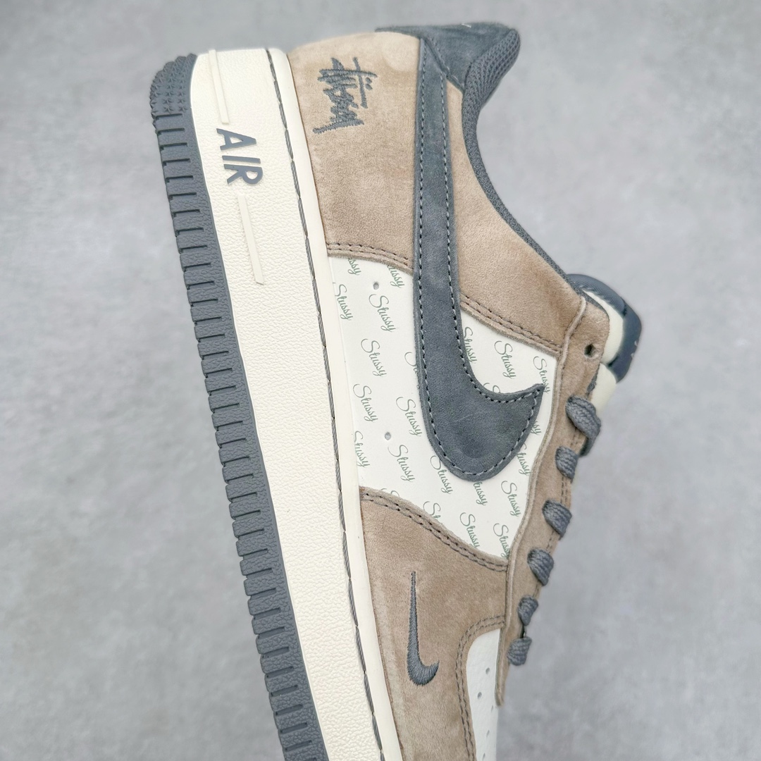 图片[6]-NK Air Force 1´07 Low 空军一号低帮百搭休闲运动板鞋 DM6688-008 柔软、弹性十足的缓震性能和出色的中底设计 横跨复古与现代的外型结合 造就出风靡全球 三十多年的Force 1 直到今天还深受青睐 尺码：36 36.5 37.5 38 38.5 39 40 40.5 41 42 42.5 43 44 44.5 45-选品中心