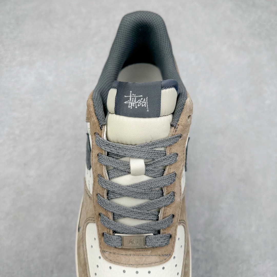 图片[5]-NK Air Force 1´07 Low 空军一号低帮百搭休闲运动板鞋 DM6688-008 柔软、弹性十足的缓震性能和出色的中底设计 横跨复古与现代的外型结合 造就出风靡全球 三十多年的Force 1 直到今天还深受青睐 尺码：36 36.5 37.5 38 38.5 39 40 40.5 41 42 42.5 43 44 44.5 45-选品中心