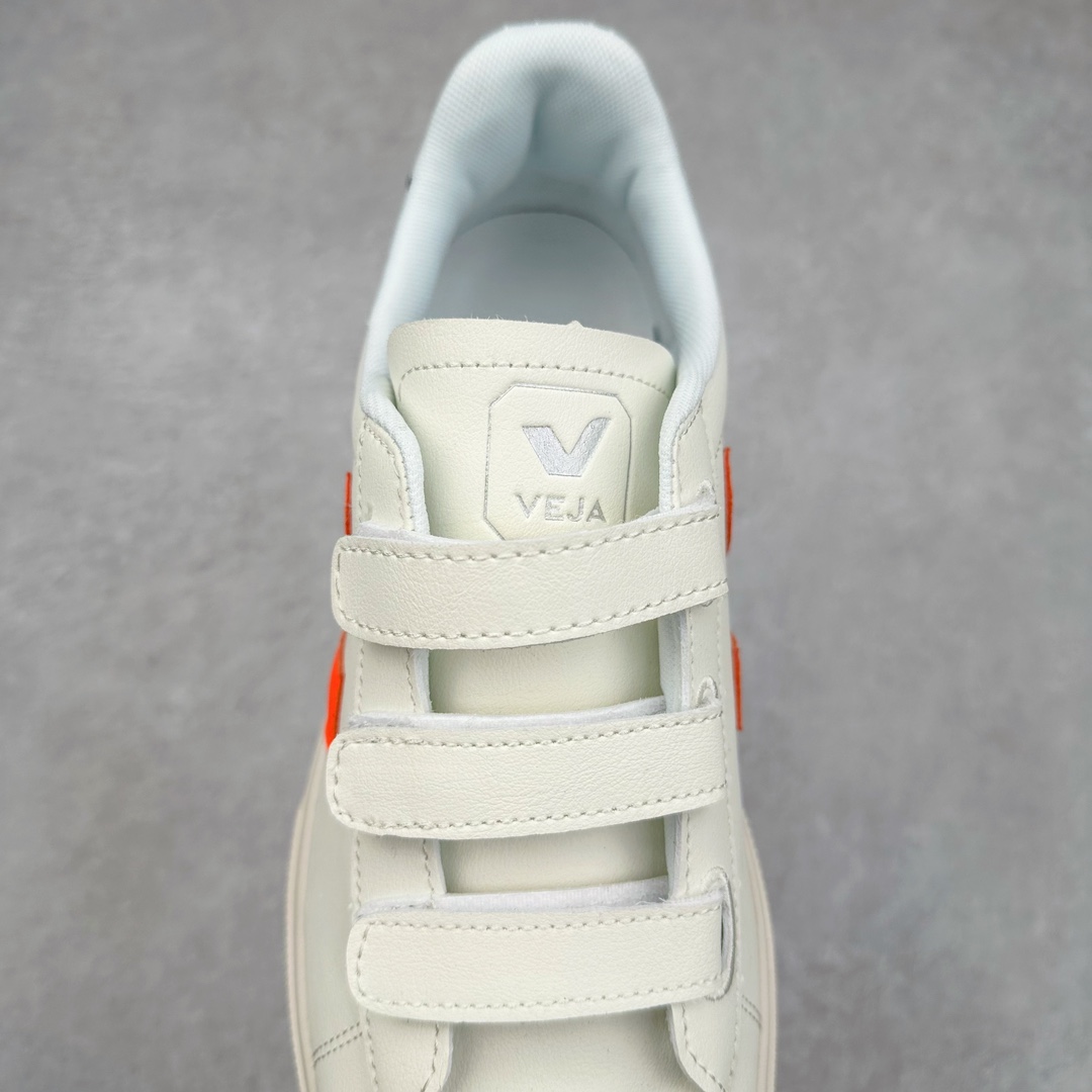 图片[5]-＃福利特价 Veja Leather Extra Sneakers 法国国民V字经典小白板鞋 #Ins爆款 街拍频繁上镜 春季入夏简约百搭款 全头层进口牛皮 舒适面革内里 广东厂 高端主打色系全网热销中 所售渠道大致由代购渠道 尺码：35 36 37 38 39 40 41 42 43 44 45-选品中心