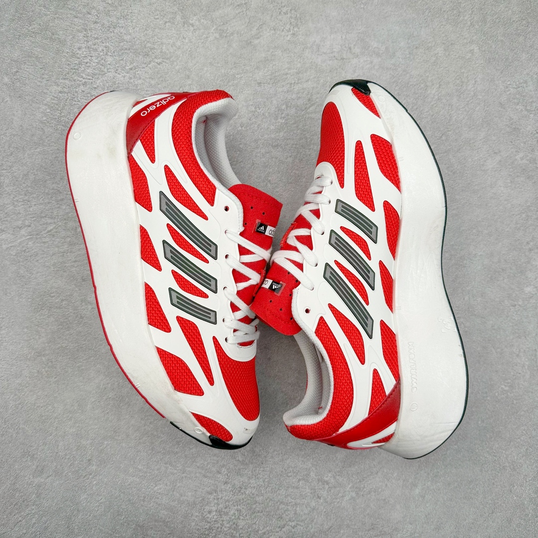图片[3]-AD Adizero Aruku 全新跑鞋 JI0308 以永动机为灵感的前卫造型 以及时下流行的厚底设定 让人无比期待 “Aruku” 在日文中是行走的意思 昭示了这是一双定位于大众日常训练或慢跑的鞋款 黑、白、红三色的撞色外观 搭配街头感、现代感十足的鞋面线条勾勒 格外引人注目 搭配丰沛的全新 Swirlfoam 泡棉厚底 虽然不像顶级竞速跑鞋那般极致 但也将日常舒适和时尚颜值平衡到位 尺码：36 36.5 37.5 38 38.5 39 40 40.5 41 42 42.5 43 44 44.5 45-选品中心