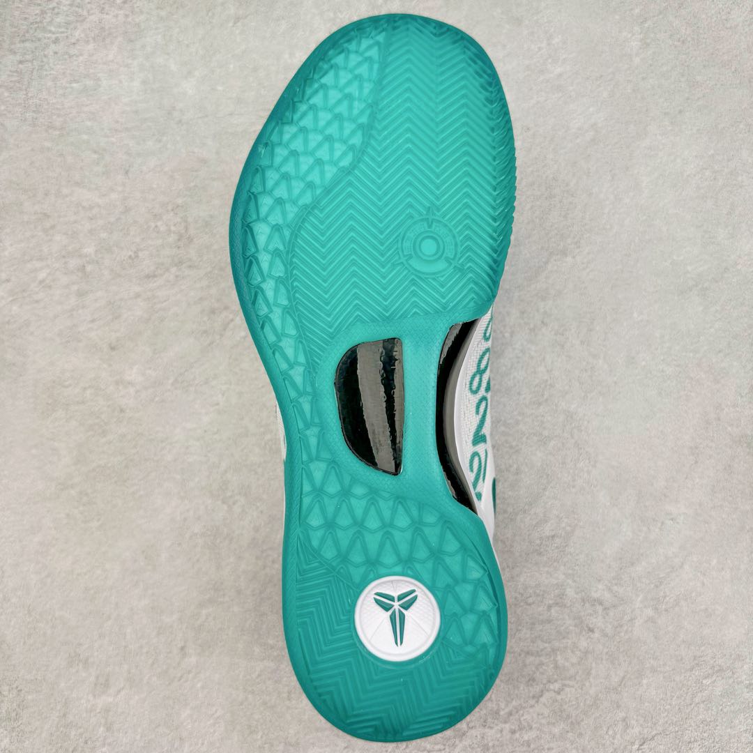 图片[9]-＃灭世海外版 NK Zoom Kobe Ⅷ System 科比8代复刻实战运动低帮文化篮球鞋 白绿 FQ3549-101 纯原海外版气垫品质吊打各路纯原 气压➕耐久双重保障 前掌ZOOM TURBO➕后掌马蹄Zoom 后掌澎湃脚感无出其右 全套冲刀改版 鞋型还原度95% 宽脚选手必入货品 鞋头2.5mm上翘空间 不挤脚 完美释放脚趾活动空间 正码正拍 脚型适配性 市场最强没有之一 鞋面工艺全新升级 100%对标正品 原厂聚氨酯蛇鳞 珠光密度同步正品 Swoosh喷漆工艺 还原度接近100% 全新后跟TPU模具 正确S型弧度 区分市场纯原（市场纯原采用公版模具 后跟TPU几乎无弧度）国产天花板橡胶配方 抓地力爆炸 海外口碑炸裂 鞋舌LOGO正确内嵌压印 原厂碳板 正确原盒 厚积薄发 王者归来 拒绝杀猪 拒绝套路 灭世纯原海外版科比系列 致力打造实战第一标杆 尺码：39-47.5 全新模具 正码正拍-选品中心