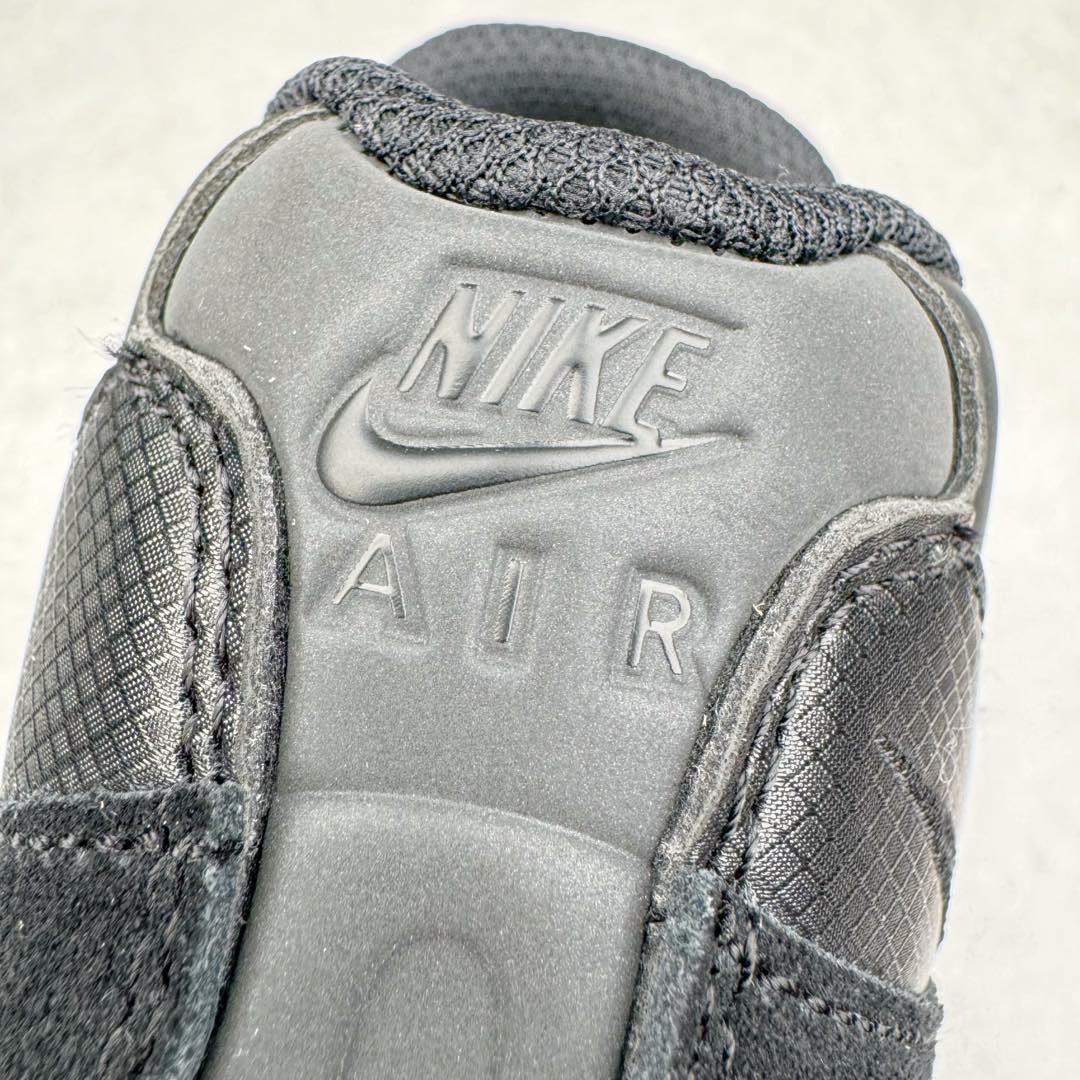 图片[17]-＃GX纯原 NK Air Max 95 复古减震气垫跑鞋 纯黑黑武士 CI3705-001 经典重温 外单专供大厂出品 品质稳定 一百余色 终端操作 鞋款设计灵感源于人体构造 中底设计基于人体的脊柱构造 是整体设计的核心 尼龙孔眼代表了肋骨 而分层式面板和网眼象征着肌肉纤维和肉体组织 Air Max 95采用了两个独立的吹塑成型的Air-Sole单元 并首次在前掌使用可视化气垫设计 Swoosh logo夜当作一个 点符号放在了鞋子的后帮位置 20年的发展让 AIR MAX 95有了不同的故事 20年后再度面向世人的时候 焕然一新的面貌 让人有了另外一种清新脱俗的感觉 尺码：40 40.5 41 42 42.5 43 44 44.5 45 45.5 46 47.5 48.5-选品中心