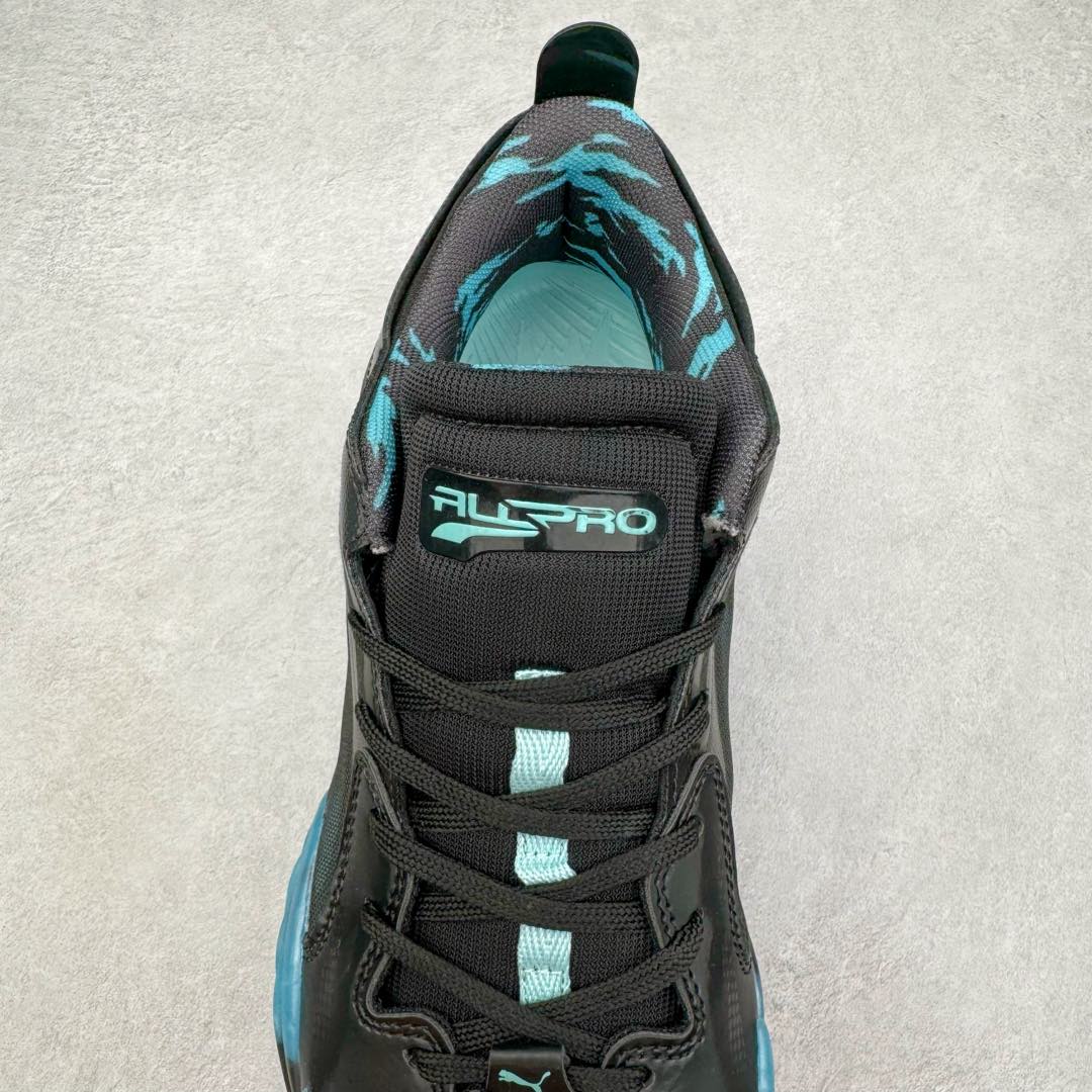 图片[5]-＃K版纯原 PUMA All-Pro Nitro 彪马舒适耐磨低帮实战篮球鞋 鞋身材质运用轻质皮革、ULTRAWEAVE 高强度超轻工程编织网面与热熔材料共同构建。针对双脚的不同区域，科学合理的提供包裹、透气、轻量化的多项职责。造型方面给人以犀利凶猛的感觉。液态金属质感的轻质柔软皮革，搭配 ULTRAWEAVE 的动态织物区域，整双鞋的质感层次特别高级。既营造出动感写意的视觉轮廓，又释放出梦幻前卫的战斗气息，颜值绝对是当下球鞋圈 T0 级别的存在！科技方面，融合 PUMA 当前各类最尖端科技，更是「ELITE 精英版」的精华所在！作为 PUMA 首双搭载内嵌式可置换中底的篮球战靴，将 NITRO™ SQD FOAM 分区密度科技与下方 PWRPLATE 前叉形碳纤维板相结合。尺码：40 40.5 41 42 42.5 43 44 44.5 45 46-选品中心