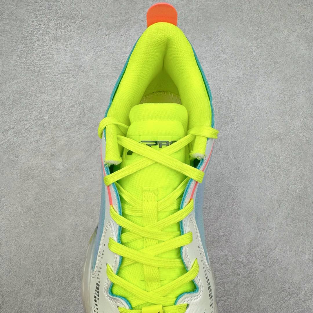 图片[5]-＃K版纯原 PUMA All-Pro Nitro 彪马舒适耐磨低帮实战篮球鞋 鞋身材质运用轻质皮革、ULTRAWEAVE 高强度超轻工程编织网面与热熔材料共同构建。针对双脚的不同区域，科学合理的提供包裹、透气、轻量化的多项职责。造型方面给人以犀利凶猛的感觉。液态金属质感的轻质柔软皮革，搭配 ULTRAWEAVE 的动态织物区域，整双鞋的质感层次特别高级。既营造出动感写意的视觉轮廓，又释放出梦幻前卫的战斗气息，颜值绝对是当下球鞋圈 T0 级别的存在！科技方面，融合 PUMA 当前各类最尖端科技，更是「ELITE 精英版」的精华所在！作为 PUMA 首双搭载内嵌式可置换中底的篮球战靴，将 NITRO™ SQD FOAM 分区密度科技与下方 PWRPLATE 前叉形碳纤维板相结合。尺码：40 40.5 41 42 42.5 43 44 44.5 45 46-选品中心